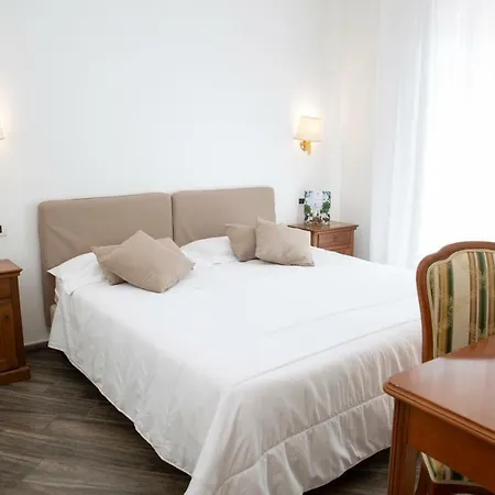 Donna Carmela ホテル