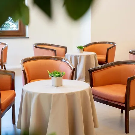 Donna Carmela ホテル ピモンテ