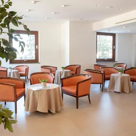 Donna Carmela ホテル