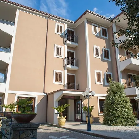 Donna Carmela 4* Pimonte